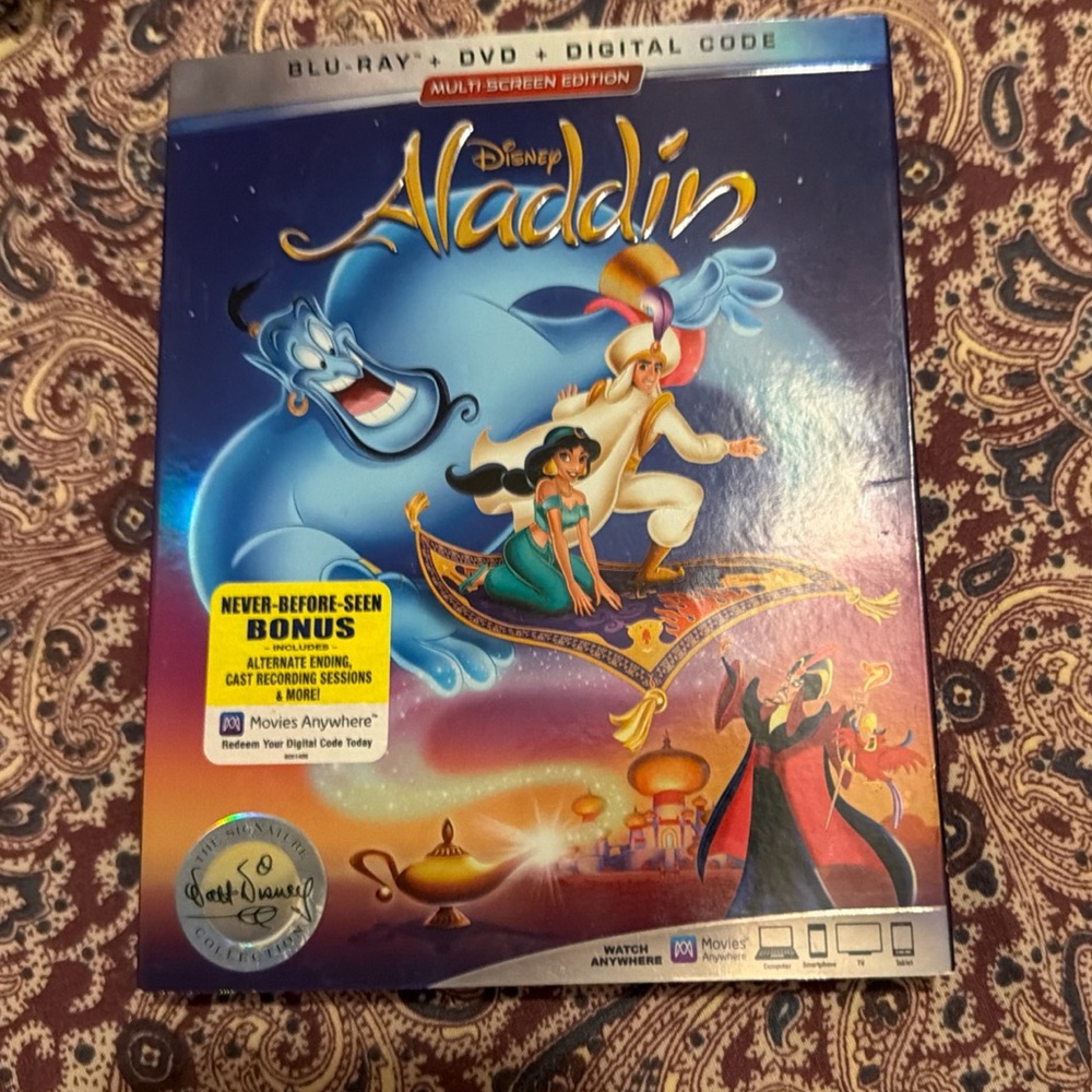 Disney Aladdin Multi-Screen Edition with Blue and Gold Cover